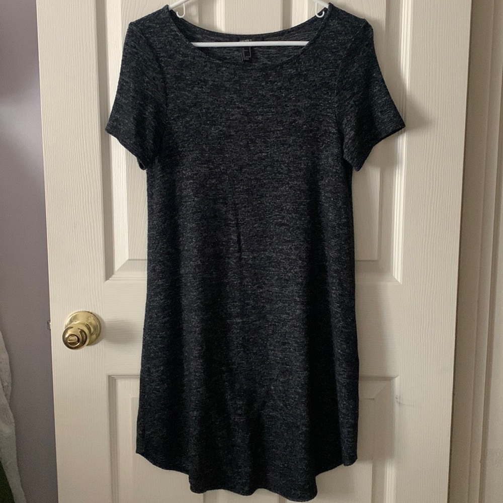 Forever 21 Gray T Shirt Style Dress